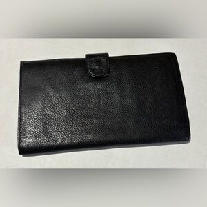 Unisex Dilana Black Wallet